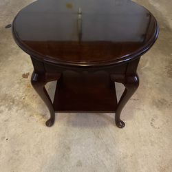 Cherry Wood End Table