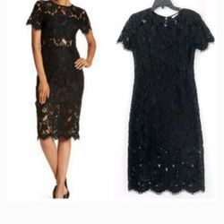 $125 O.B.O🎀NSR Stretch Lace Peekaboo Midi Dress. Size Large🎀
