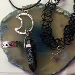 Choker and ring bundle