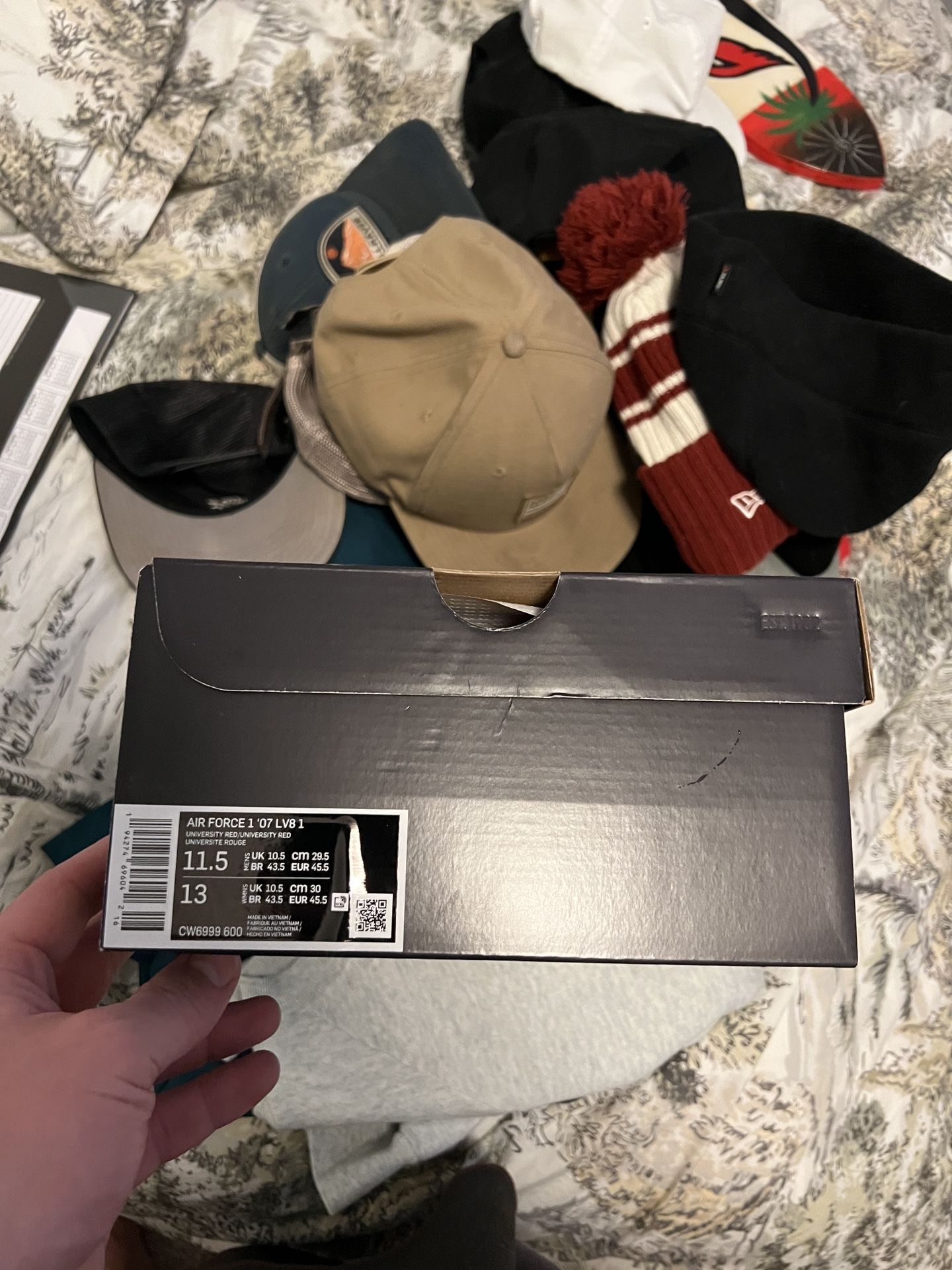 Nike Air Force 1 Triple Red