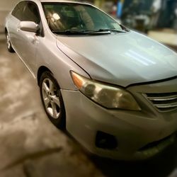 2013 Toyota Corolla LE