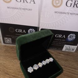 Mossanite Flower Earrings VVS1