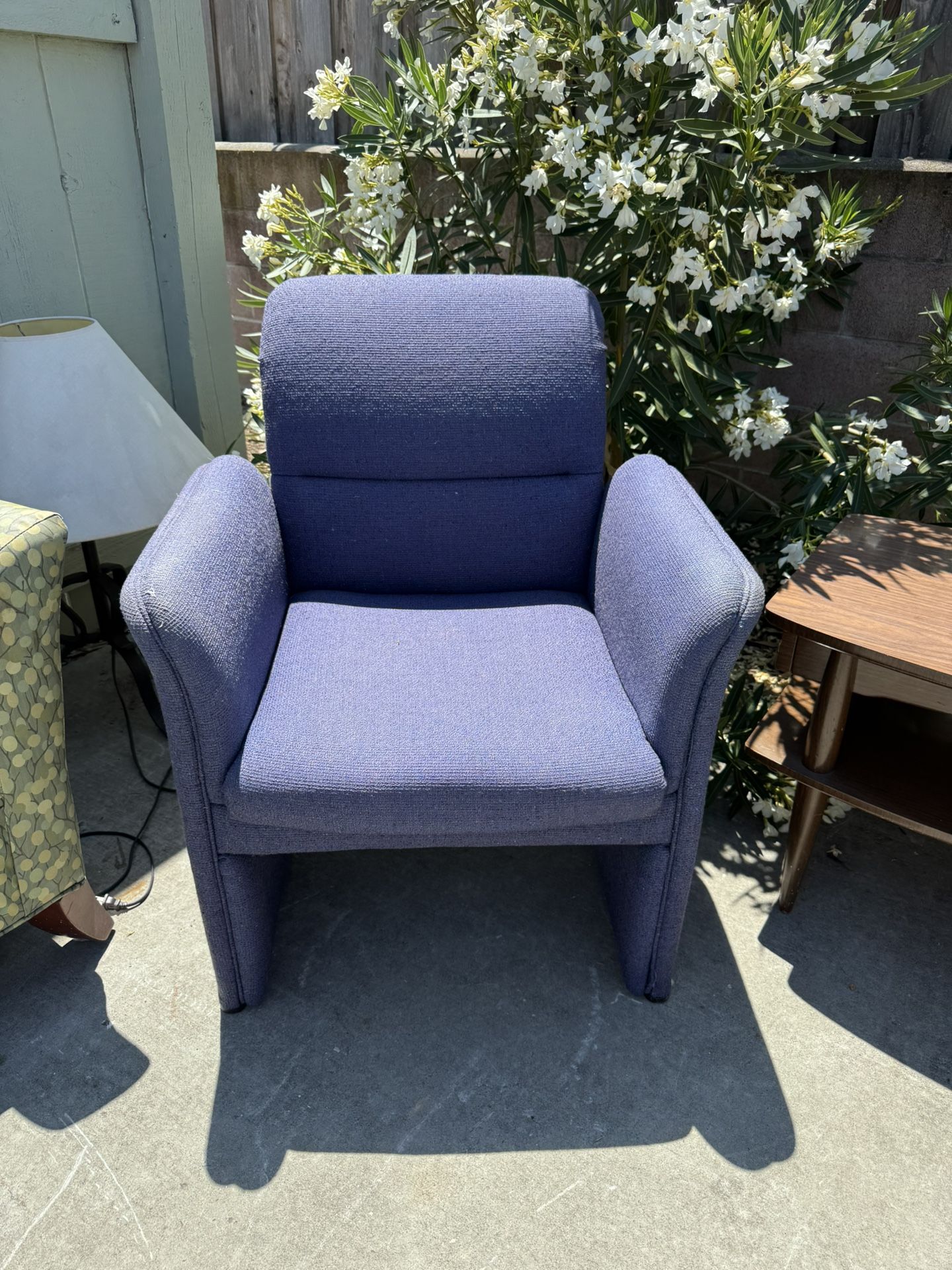 Single Seater Couch 