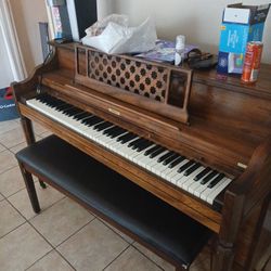 Piano 