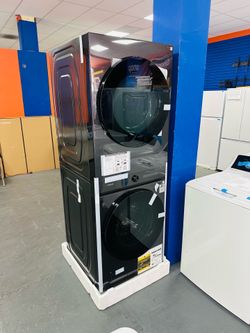 Samsung Bespoke WashTower 4.6Cu/7.2Cu Gas Brand New