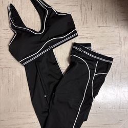 Alo Sets Brand New With Bags 