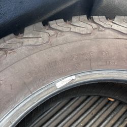 275/65R20