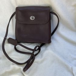 Never used-Coach Vintage Tango Flap Glovetanned Leather Bag Mahogany Nickel Crossbody 9049