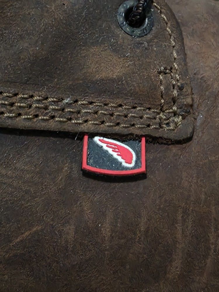 Red Wing Boots DynaForce #4215 Men's 6 inch Waterproof Safety Toe Boot Size: 10.5