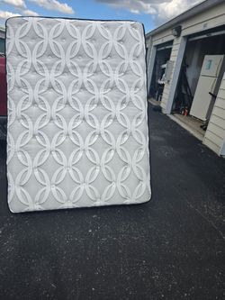 Queen Mattress $170