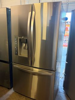 LG Refrigerator French Door Counter Depth Used Like New