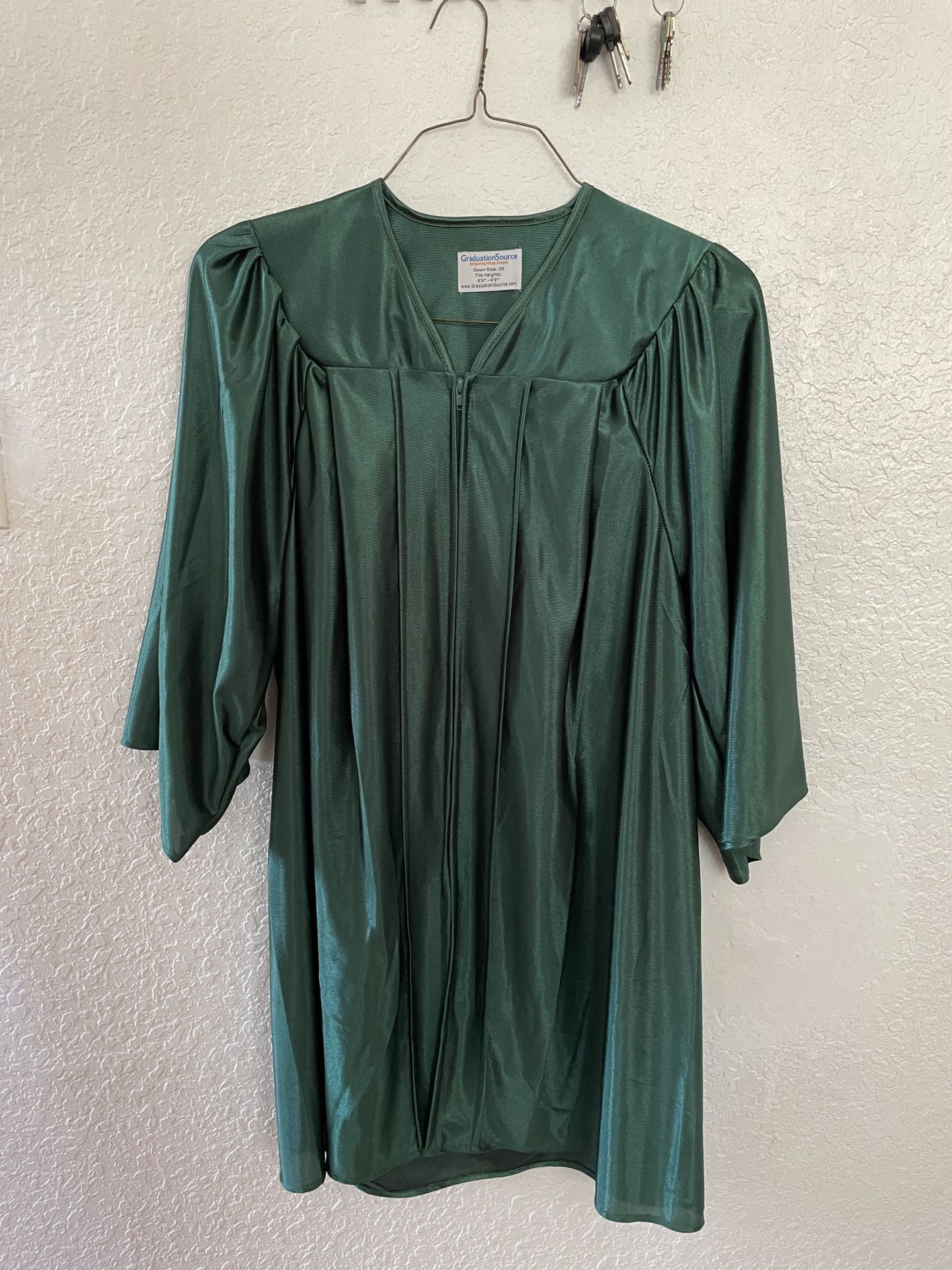 Graduation Gown LIKE NEW