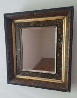 Antique French burl walnut frame with gilt trim from the 19th-century Victorian era. 
The frame features a deep well design and a rich, dark walnut 