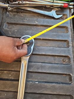 Large Chrome Ratchet Wrench