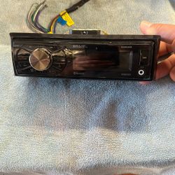 Boss Am/Fm Radio With Bluetooth