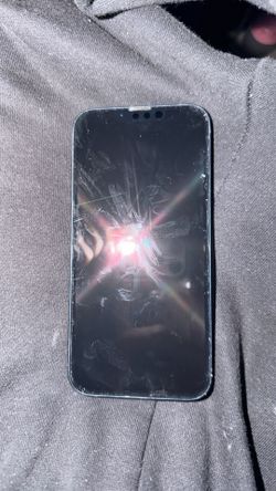 iPhone 13 cricket