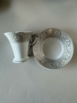 Set of 6 Mini tea cups and saucers