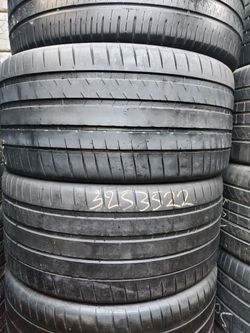 325-35-22:2 Michelin Pilot Sport 4S 
