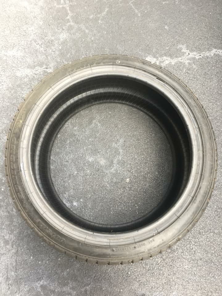 One Used Sumitomo 245/45/19 Tire Very Good Condition!