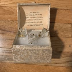 3 Beautiful glass Angels