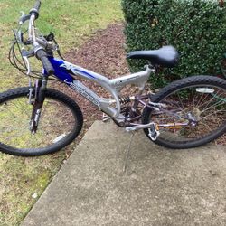 Mountain Bike 
