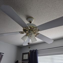 52" Ceiling Fan with Light