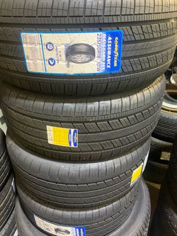235/50/18 Goodyear