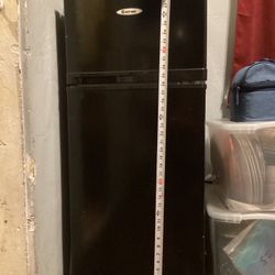 Mini Refrigerator And Freezer 