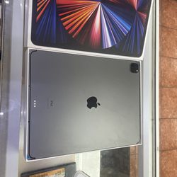 Apple iPad Pro 12.9” 5th Gen