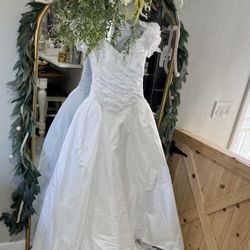 Xsmall Waist 26 White Thin Material Vintage  style Gown 