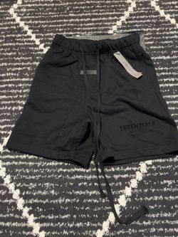 Black essentials shorts SMALL