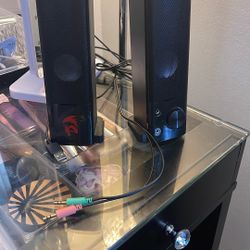 Speakers 