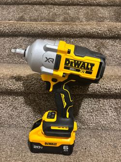 1/2” impact 20volt with 6 amp battery