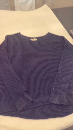 Hollister women sweater size medium