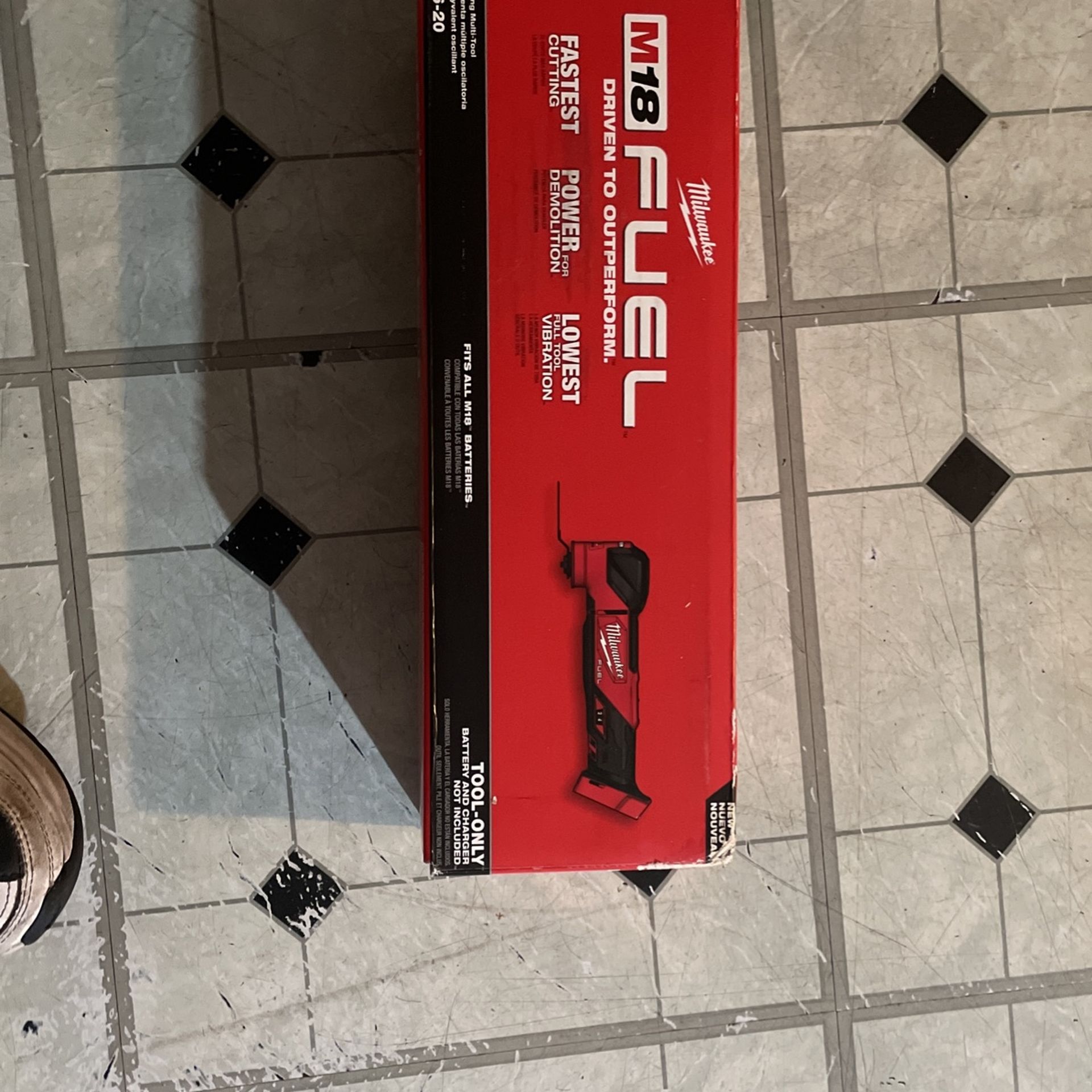 Milwaukee M18 FUEL 18 Volt Lithium Ion Cordless Brushless