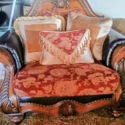 Sofa And Captins Chair Matching Set 