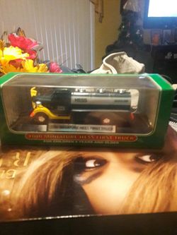 Brand new vintage miniature Hess truck
