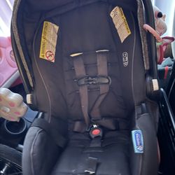 Graco Stroller With Car Seat