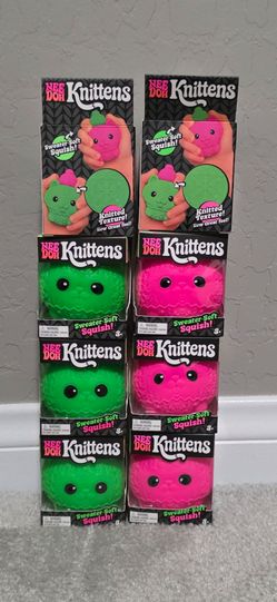 NeeDoh Knittens Sweater