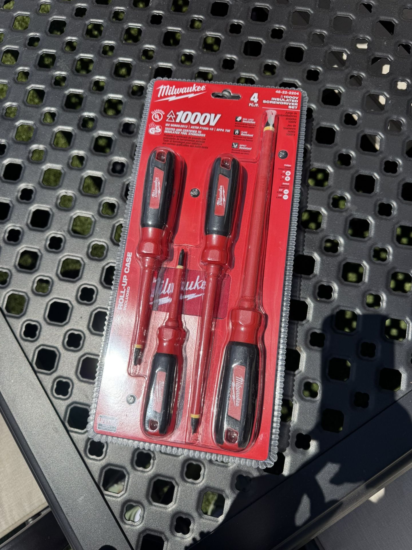 Milwaukee Insulated Screwdriver Set.