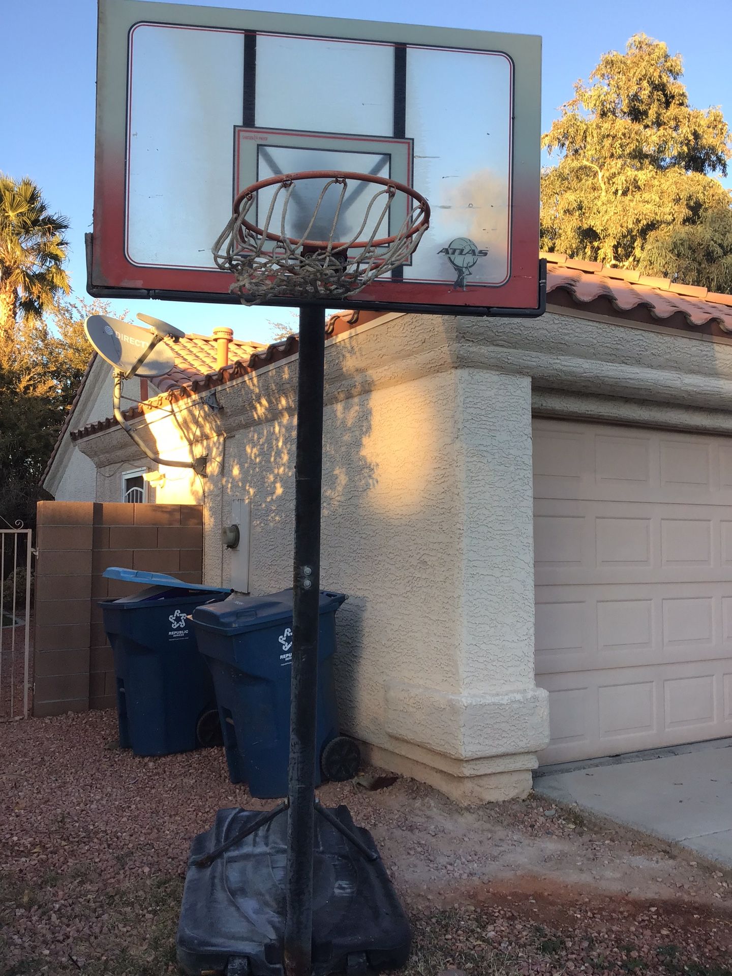 Free Basketball Hoop W/base