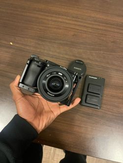 Sony A6000
