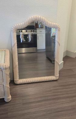 Wicker bedroom set