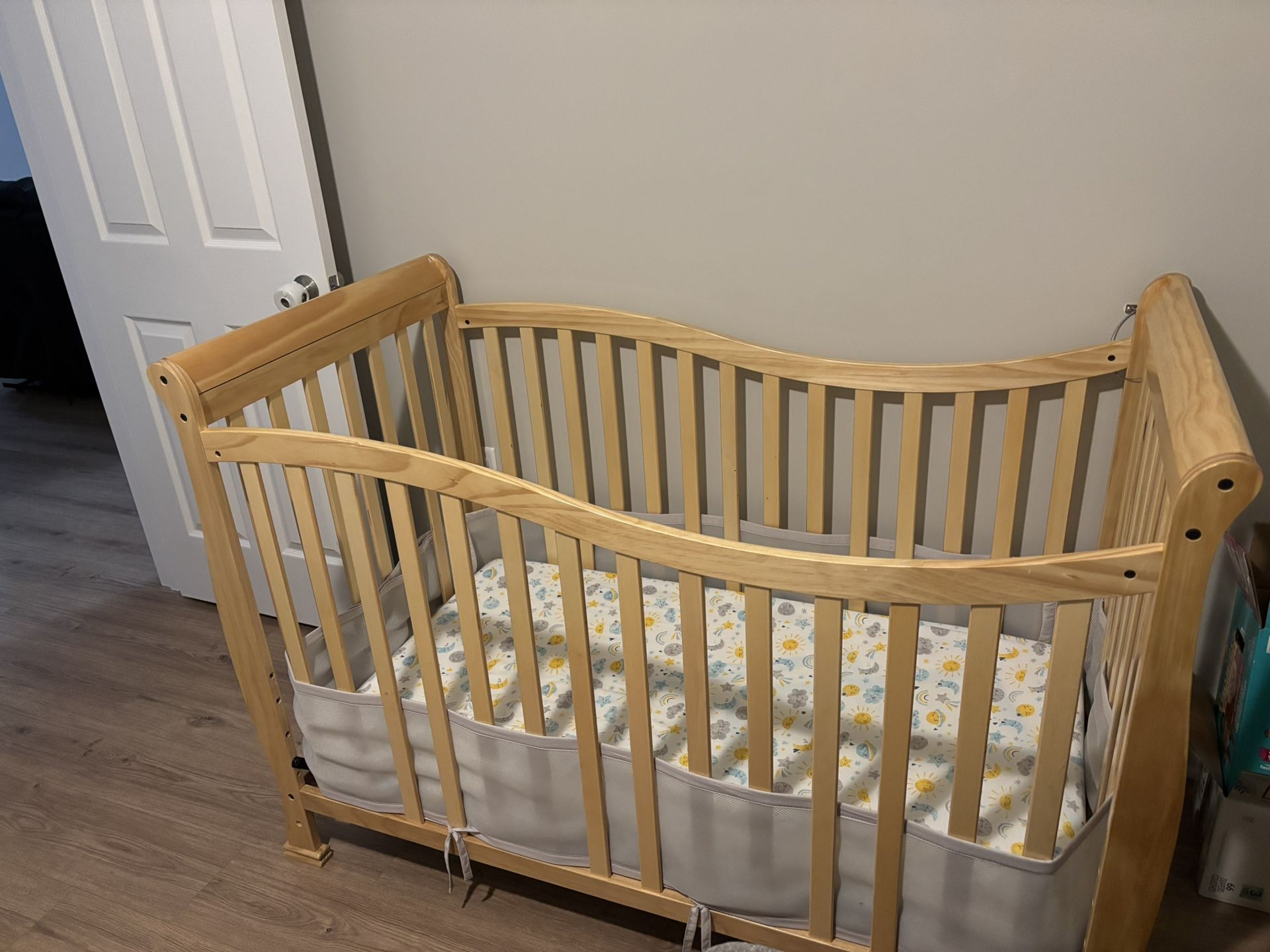 Dream On Me Convertible Crib