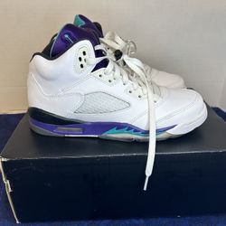 Authentic Nike Air Jordan 5 Retro (GS) Size 6Y