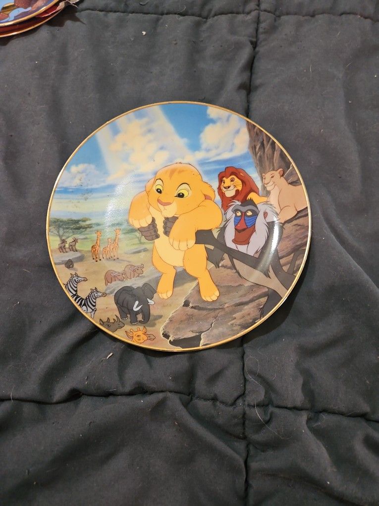 Walt Disney Collectors Plate