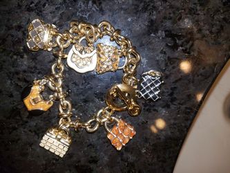 vintage st johns charm bracelet goldtone