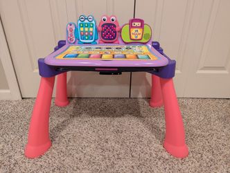 VTech Touch and Learn Activity Desk Deluxe, Pink