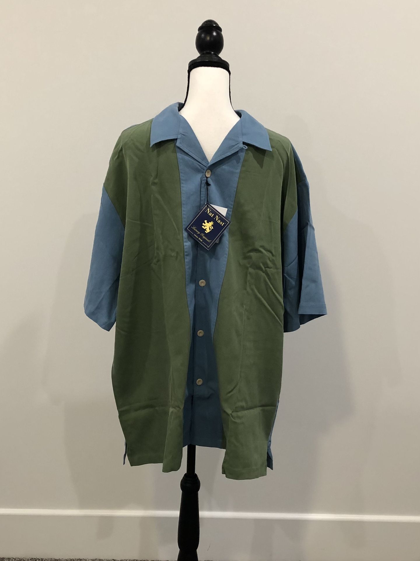 Nat Nast Vintage Luxury Button Down