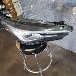 2019 - 24 - INFINITI QX50 - RIGHT- HEADLIGHT 